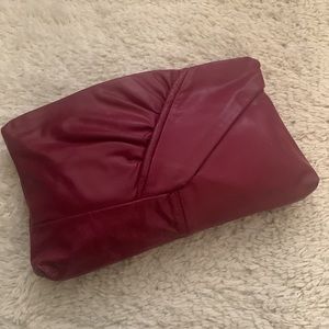 VINTAGE 80s Fuchsia Stitch Accent Leather Clutch